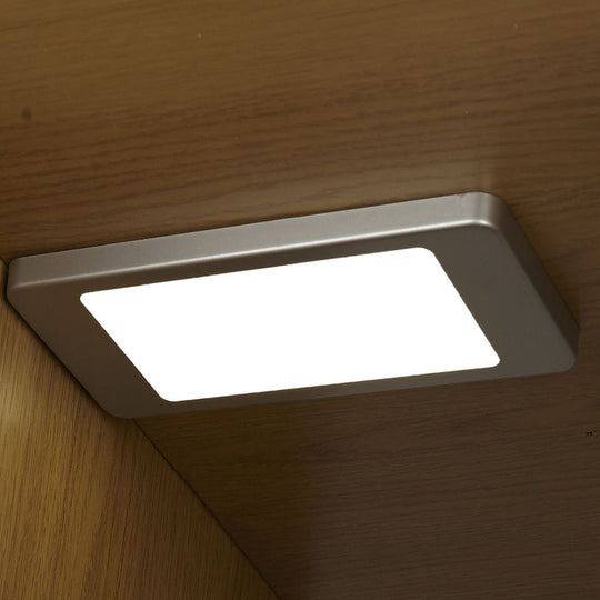 Tabula - Surface Mounted Under Kitchen Cabinet Lighting